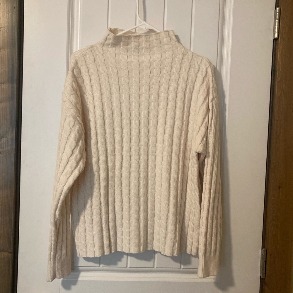 NWOT Philosophy sweater, cream, M